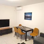 Magdalena Apartment Pula