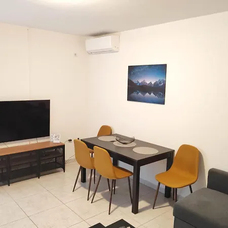 Magdalena Appartamento Pola