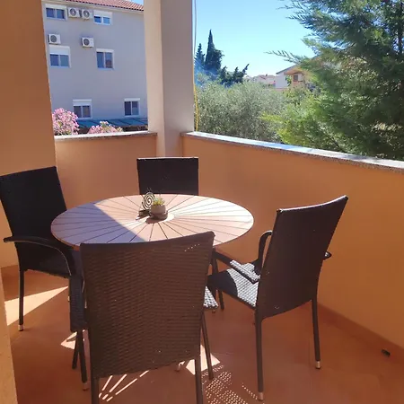 Magdalena Apartament *